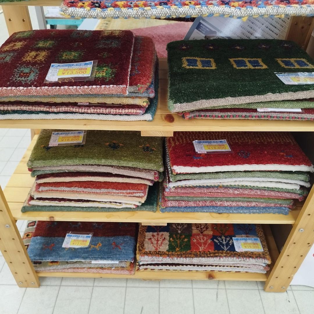 値下げ可能ミニギャベ●32×37㎝●手織●本物●新品未使用 遊牧民が紡ぐギャッベ