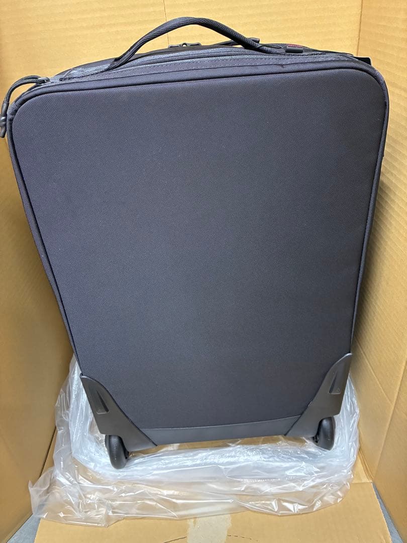 旅行かばん・小分けバッグ BRIEFING 2WHEEL CARRY ON CARGO