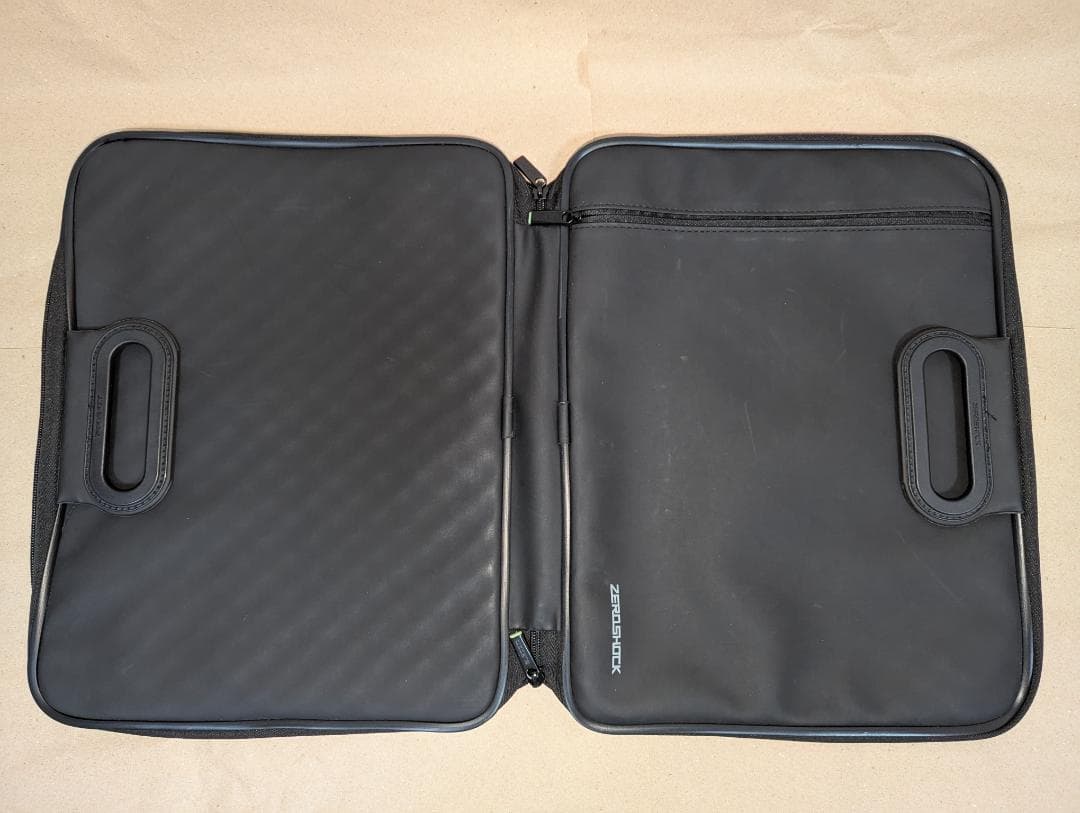 Surface Pro 9 キーボード・ペン・マウス等付属