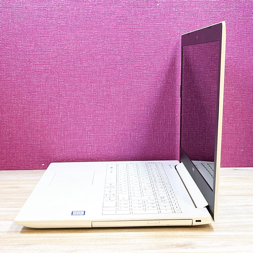 Win11✨Core i3✨メモリ4GB✨DVD✨大画面15.6型✨すぐ使える