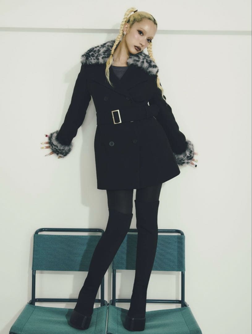 GYDA ベルト付きタイトファーコート