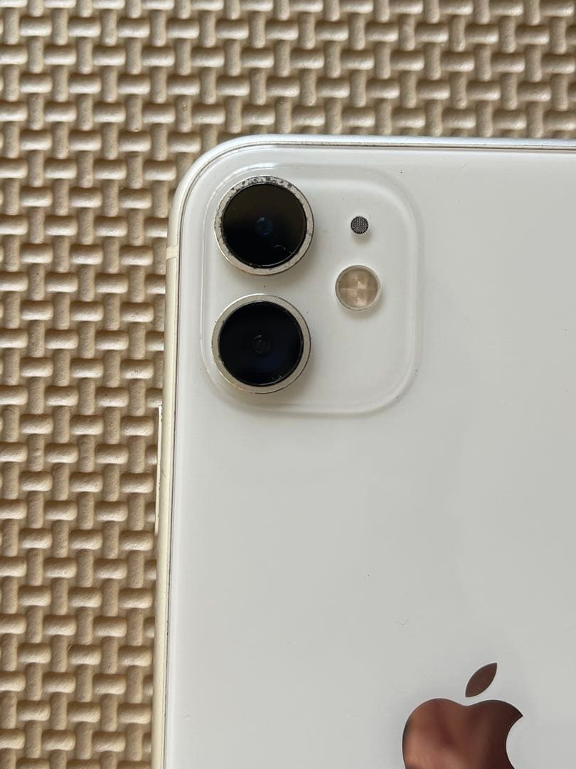 iPhone 11 ホワイト 64GB 本体