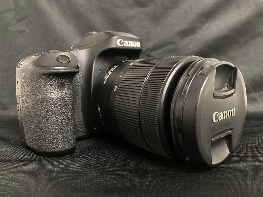極美品Canon EOS 80D EF-S 18-135 IS USM一眼レフ