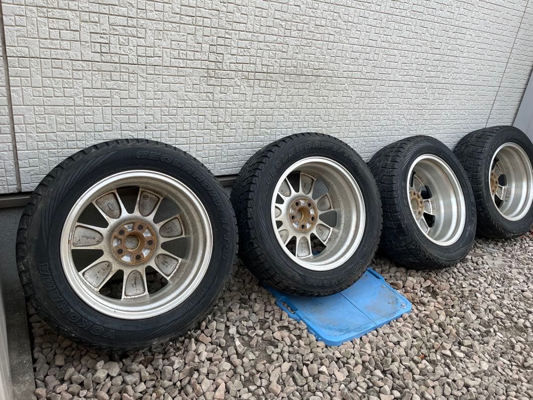 GEOLANDAR I/T-S デリカD5純正ホイール　スタッドレス
