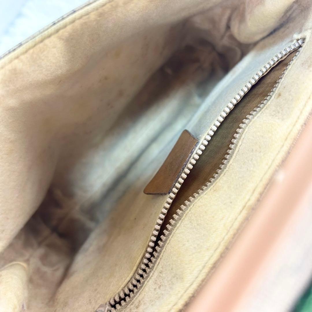 【希少】GUCCI グッチ ショルダーバッグ