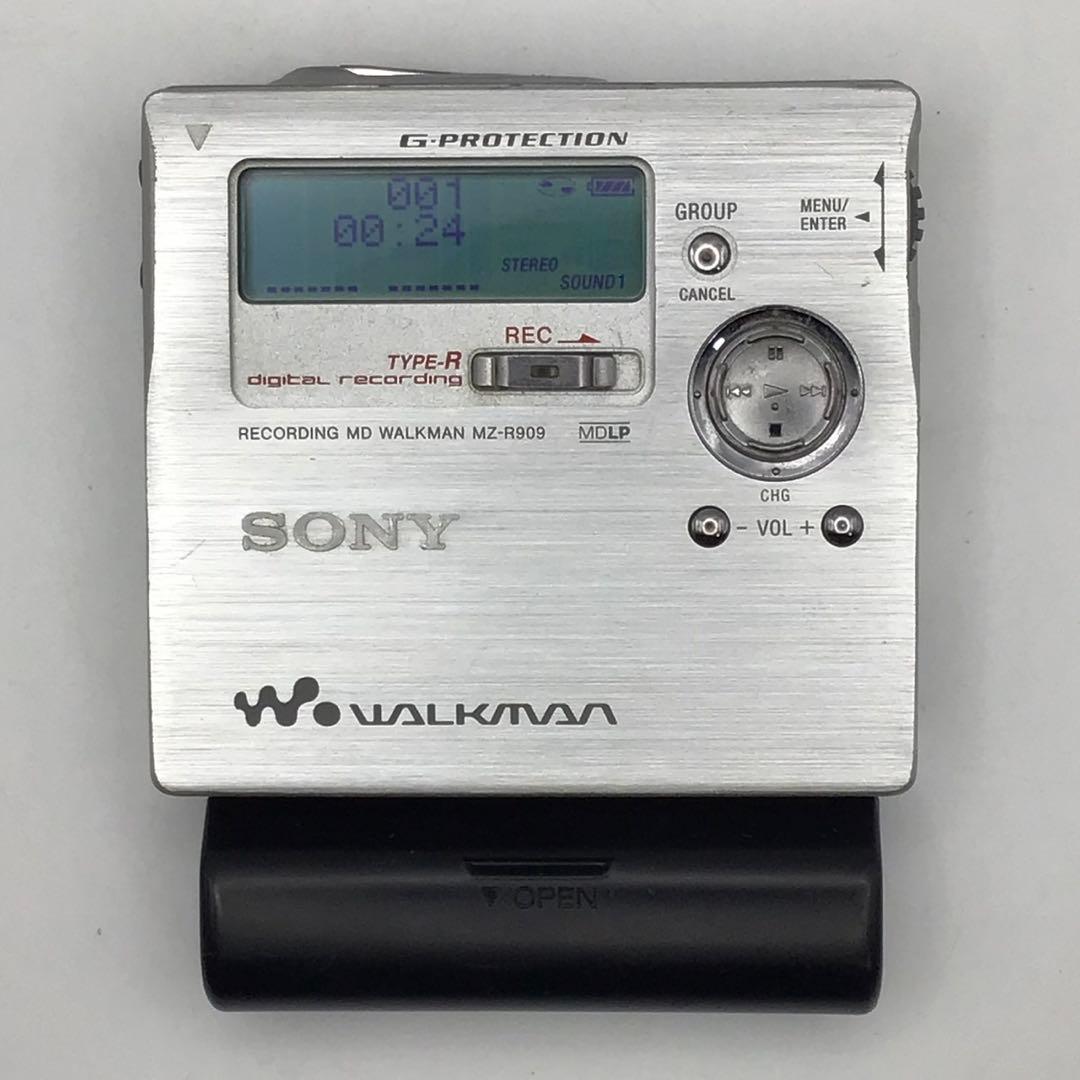 SONY MZ-R909 MD WALKMAN ソニーMDウォークマン シルバー