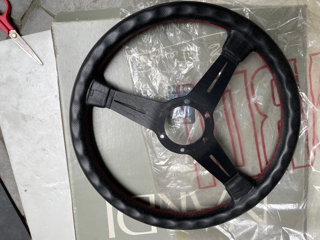 ナルディスポーツステアリングタイプA　360mm ナルディホーンセット