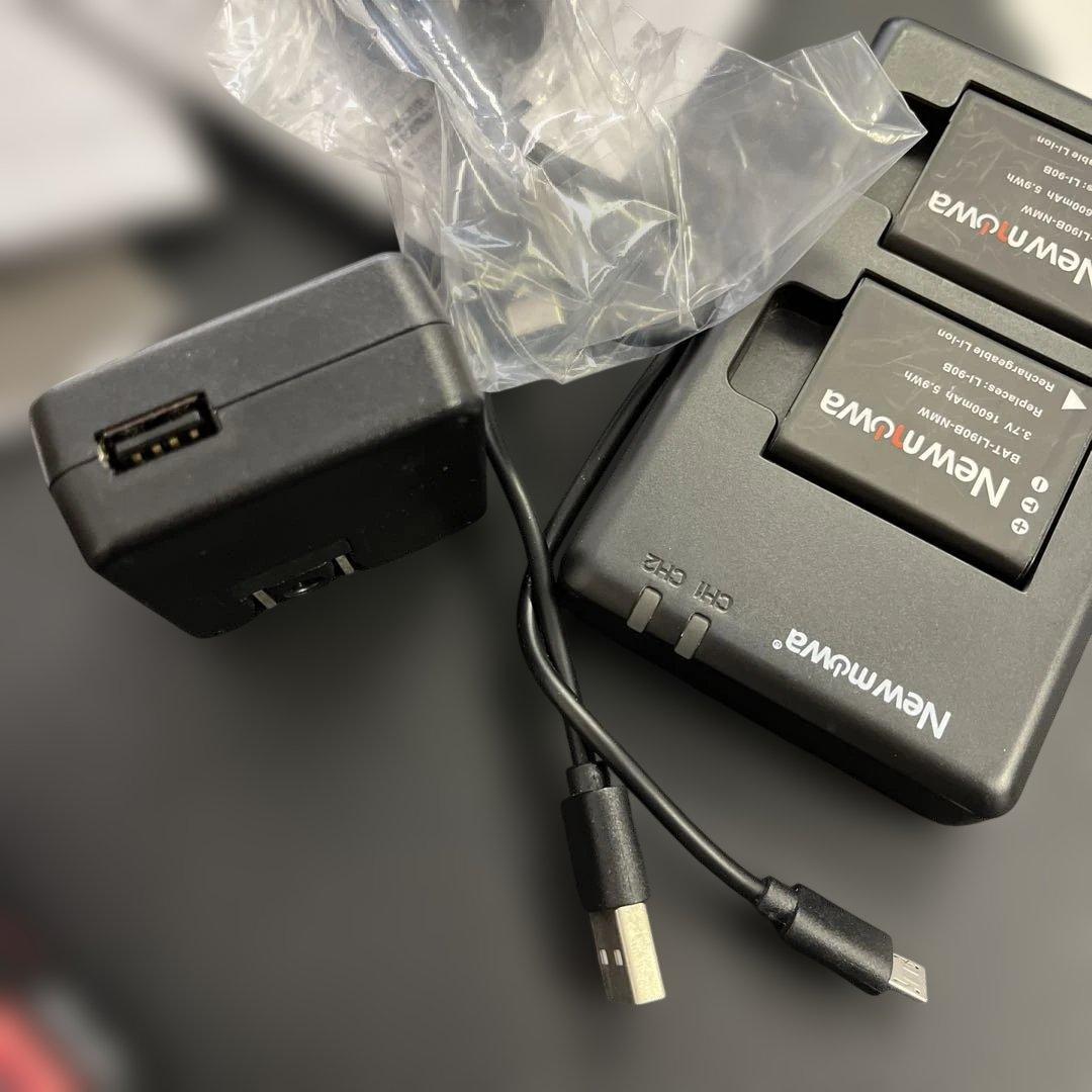 OM SYSTEM TG-7 コンパクトデジタルカメラと予備バッテリー＆充電器