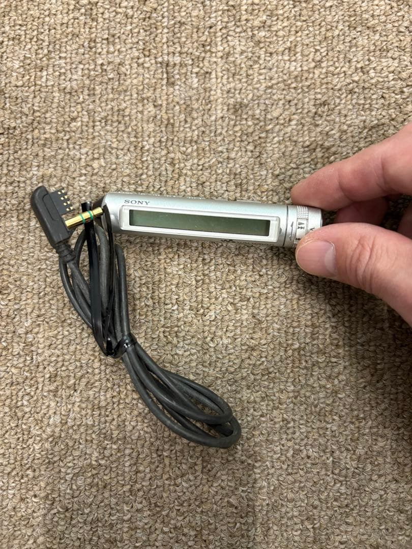 【美品】ソニー SONY MZ-E25 ポータブルMDプレーヤー 動作良好品