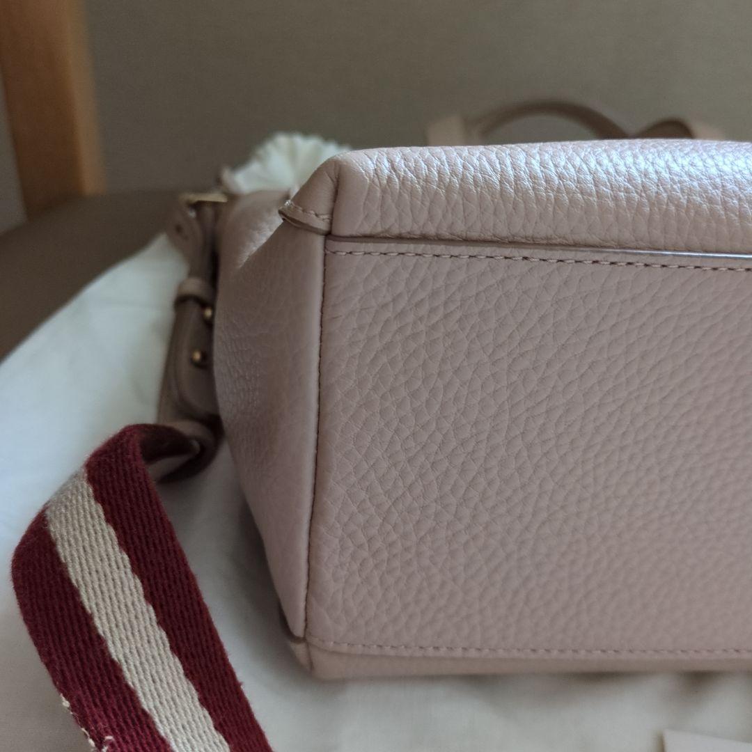 BALLY ピンク レザー ショルダーバッグ