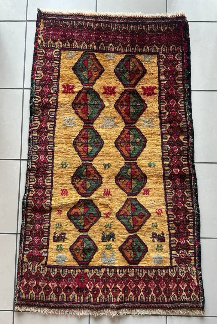 126×74 ヴィンテージラグ　手織ラグ　トライバルラグ