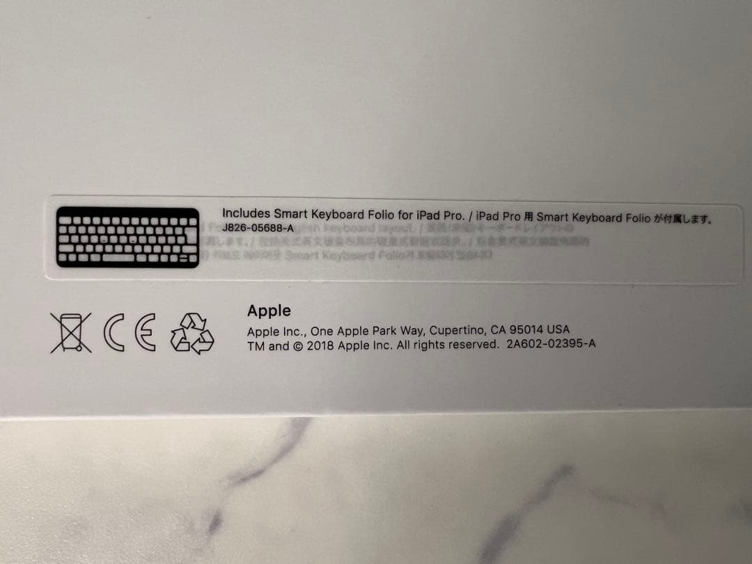 【美品】iPad Pro 12.9インチSmart Keyboard Folio