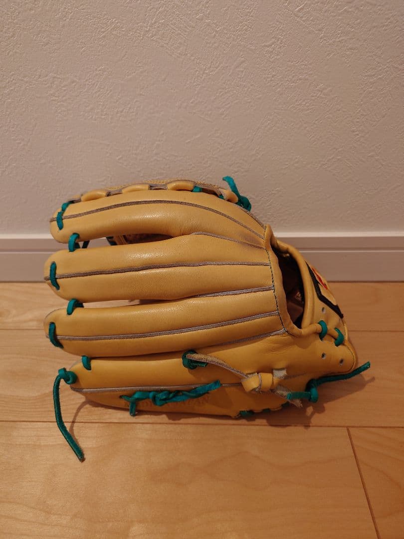 【値下げ！】ワールドペガサス 軟式 投手 内野手