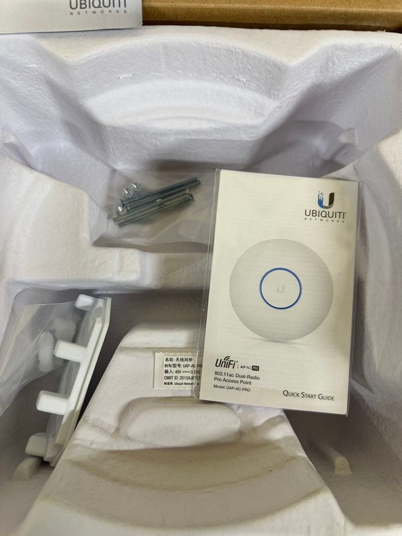 ルーター・ネットワーク機器 Ubiquiti NetworksUAP-AC-PRO-E802.3af Poe