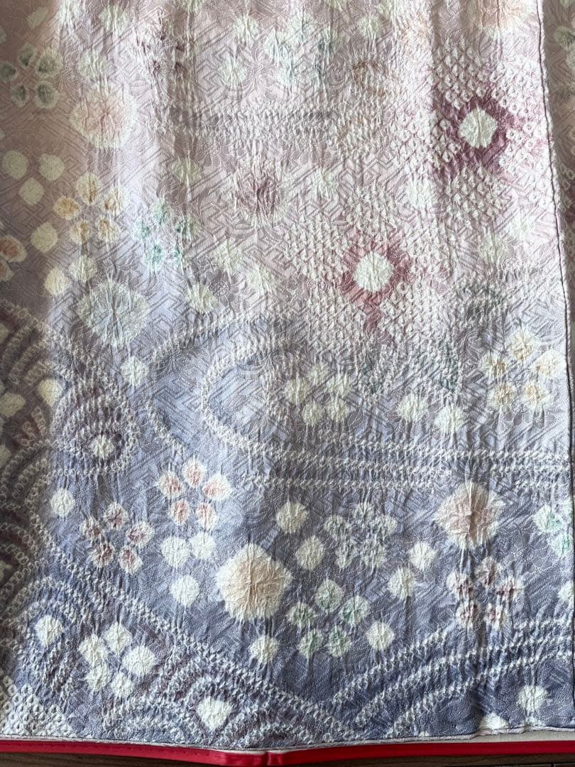 章　藤娘きぬたや◆幻想的な流水文様の訪問着◆総絞り