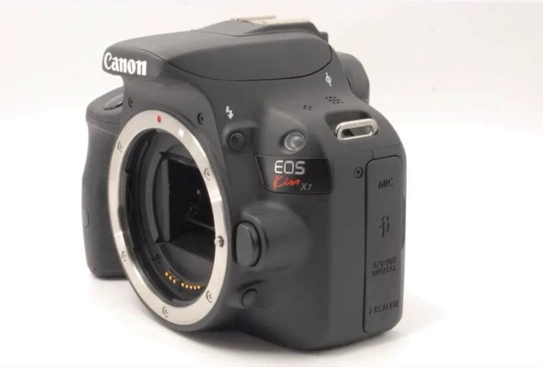 ✨S数1150枚✨Canon kiss X7 極美品 軽量 カメラデビューの方◎