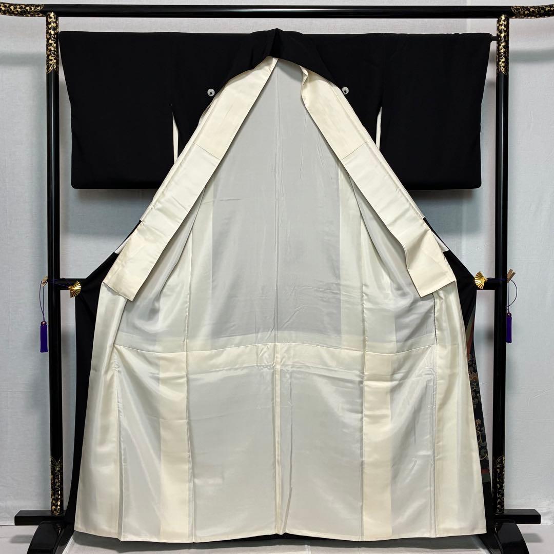 D95 黒留袖 総刺繍 汕頭・蘇州・相良刺繍 やまと誂製 正絹 着物 袷 極美品