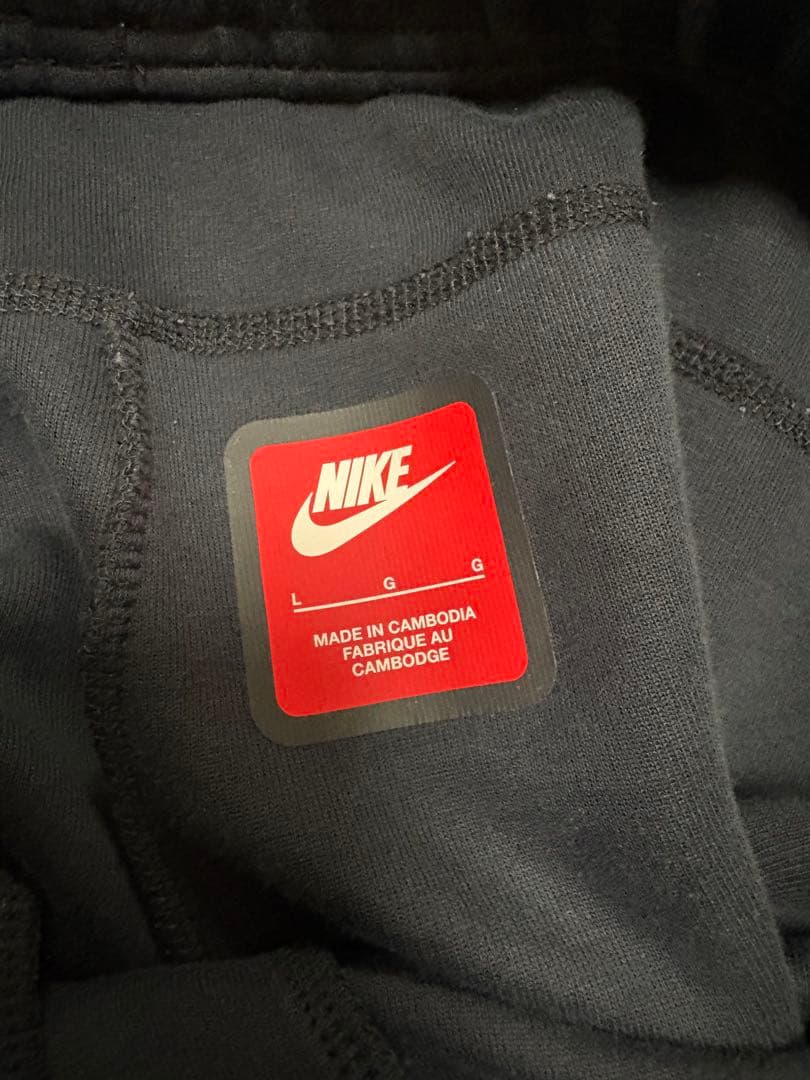 Nike テックフリース上下セットアップ　 ブラック