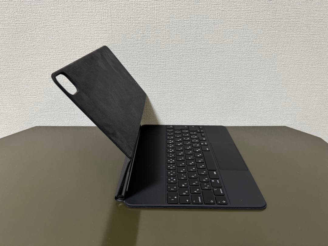 Apple 純正 Magic Keyboard 12.9インチ用 日本語　美品