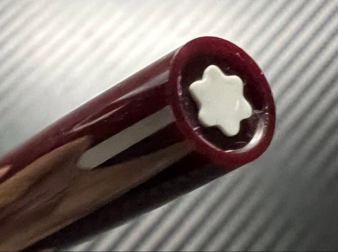 未使用に近い モンブラン No.221 万年筆 ボルドー EF 極細字