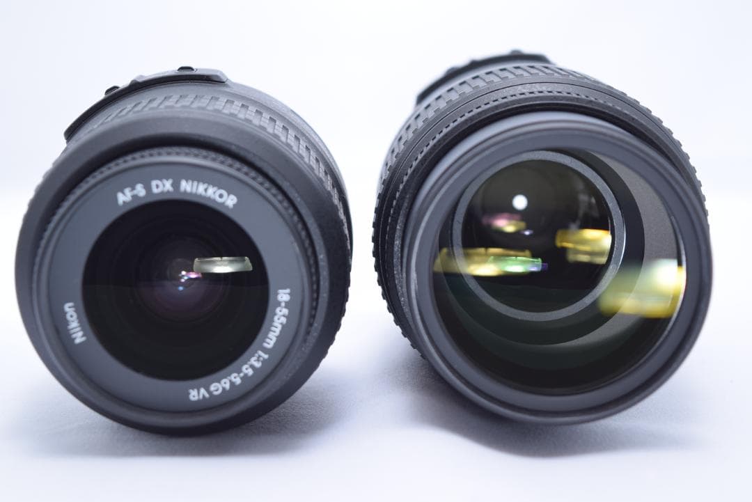 ❷Nikon D5500 デジタル一眼レフカメラ　シャッター数10回