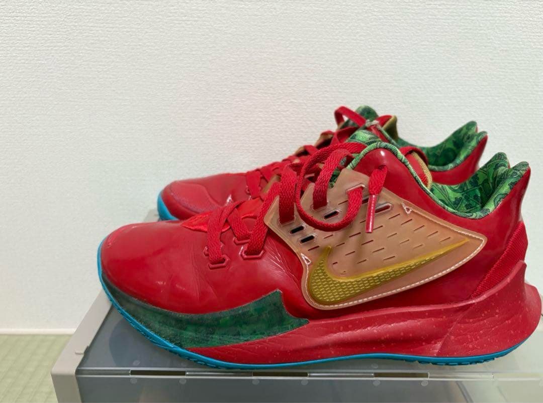 Nike Kyrie low2 カイリーロー2 スポンジボブ