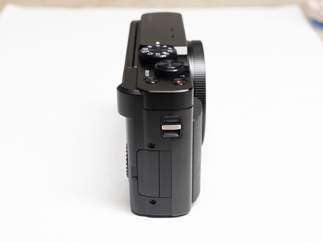 パナソニック(Panasonic) LUMIX DC-TZ99-W ブラック