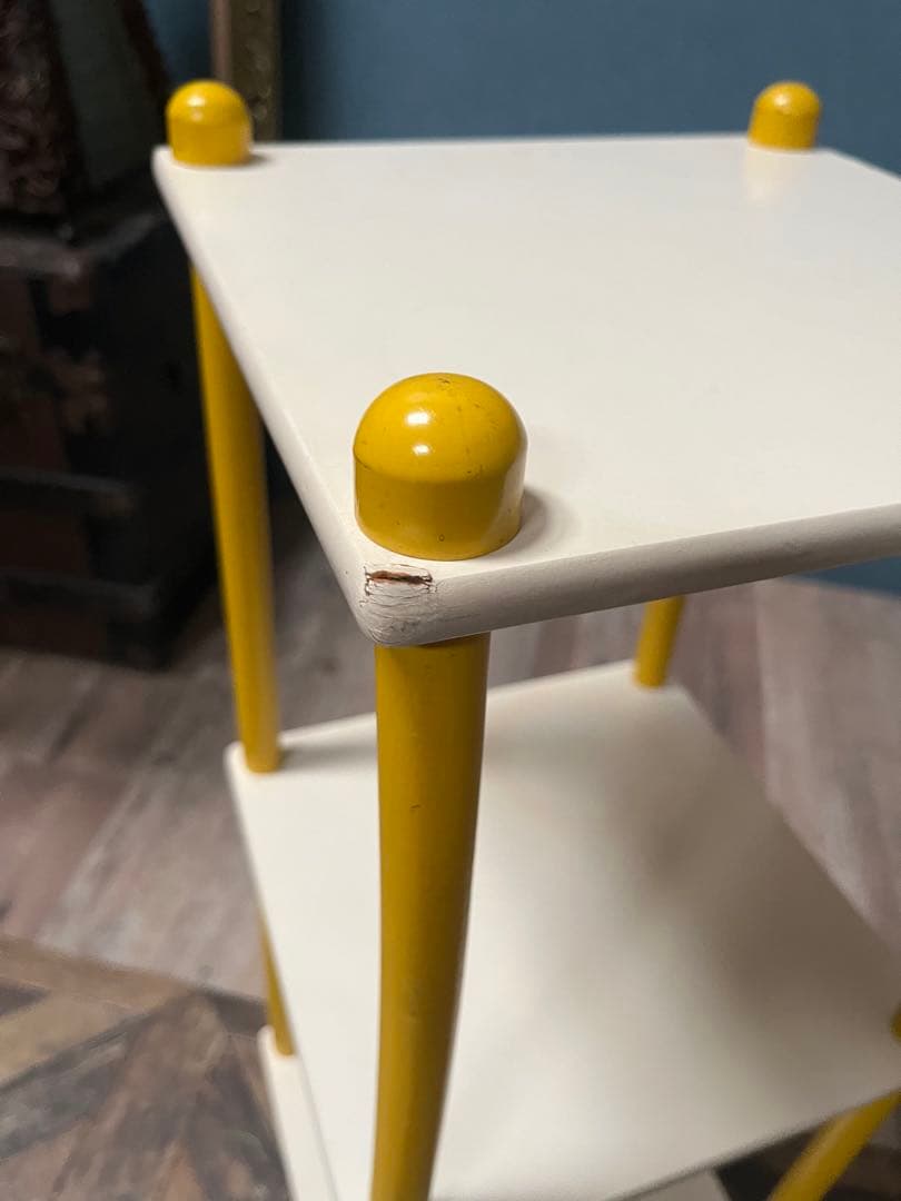 3段 棚 昭和レトロ レトロポップ 当時物 インテリア 黄色 白 ラック