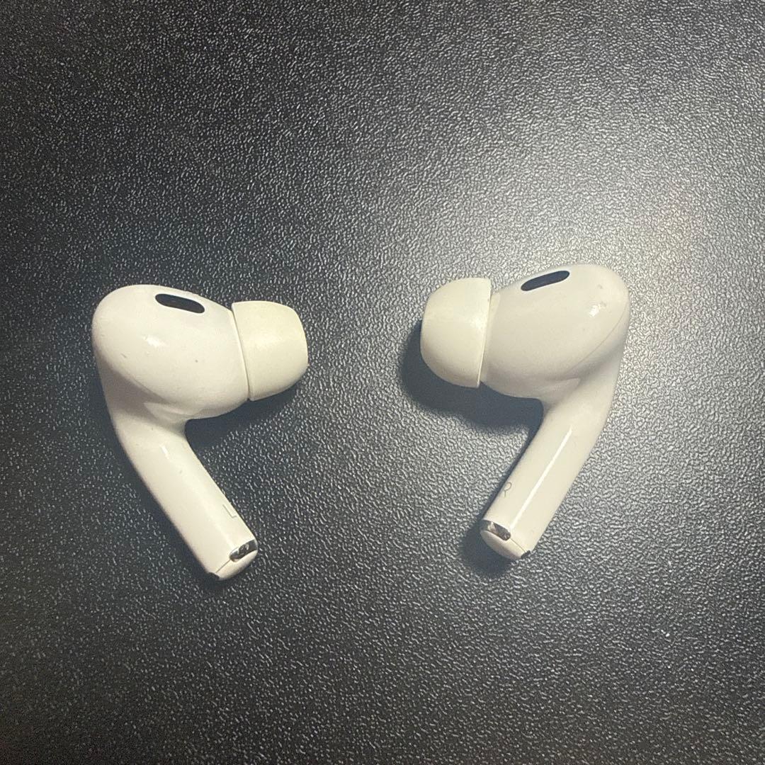 AirPodsPro本体 ワイヤレス充電ケース付き ホワイト