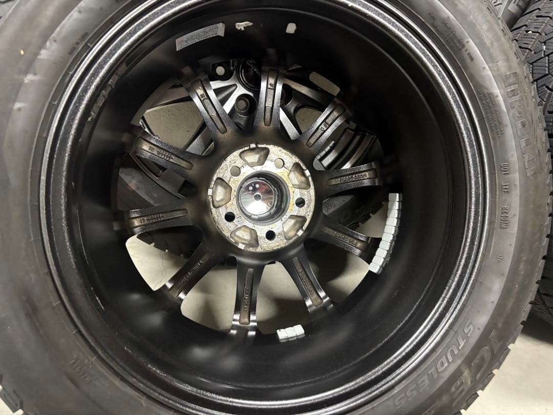 よっこ　取置　美品205/55R16スタッドレスpcd100 プリウス86