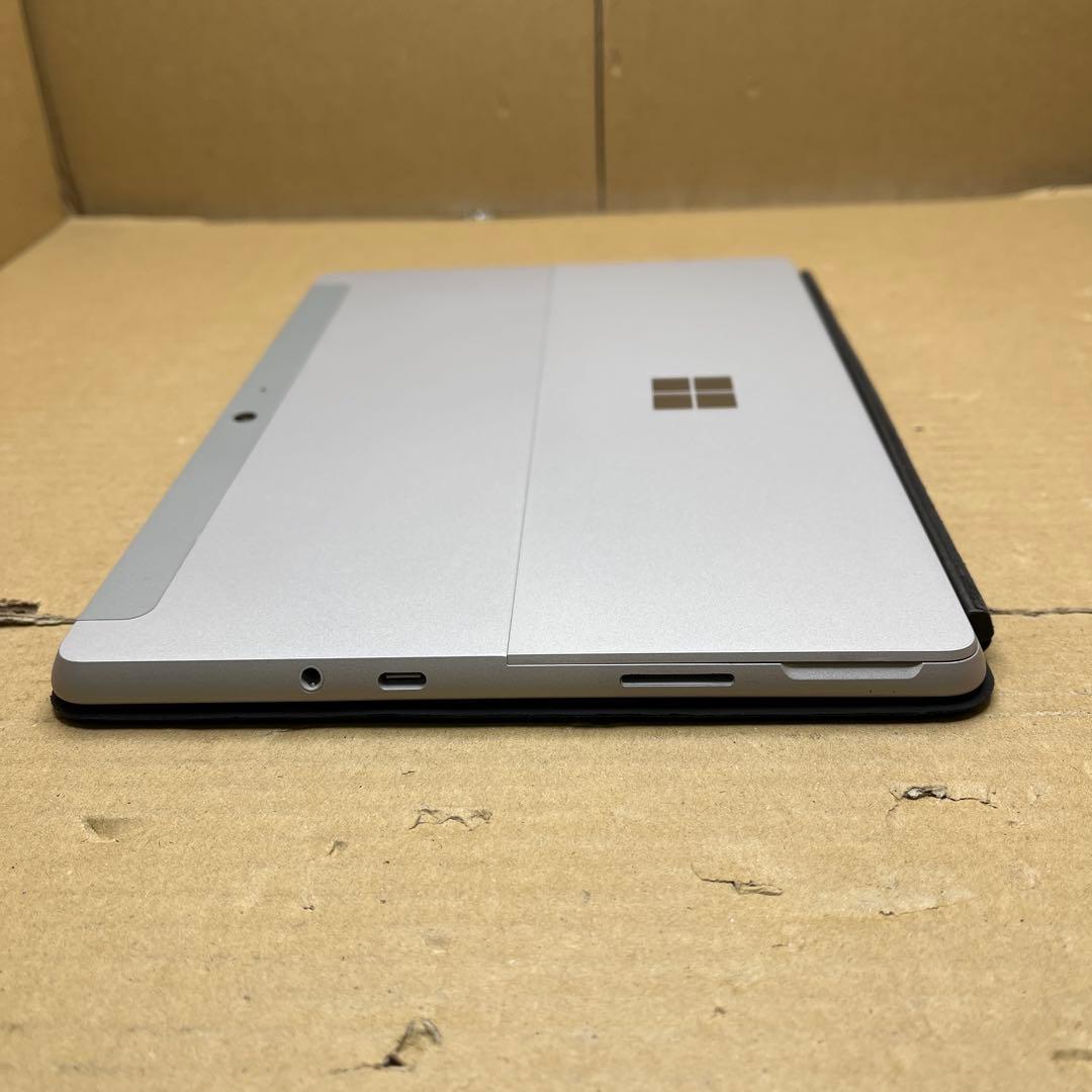 Microsoft Surface GO2 Core M3 10.5インチ