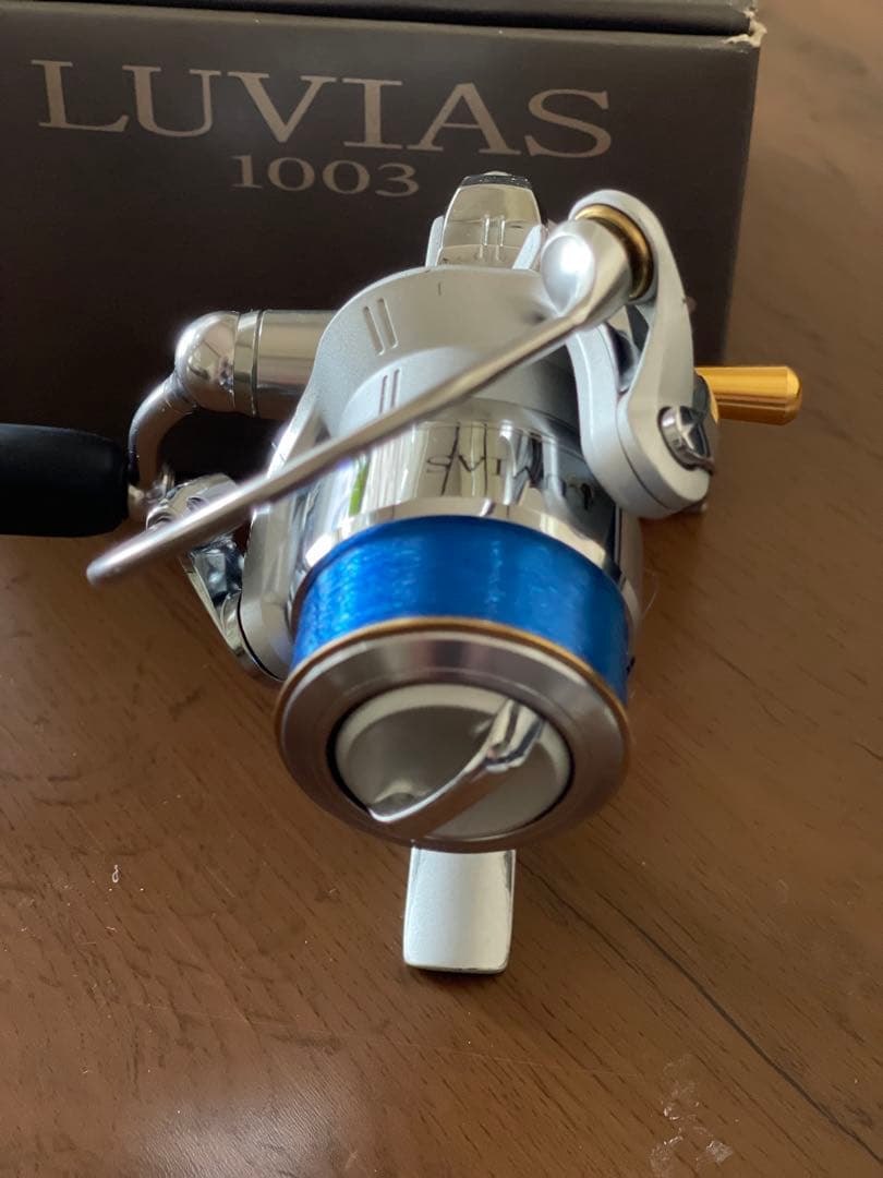 Daiwa LUVIAS 1003 スピニングリール