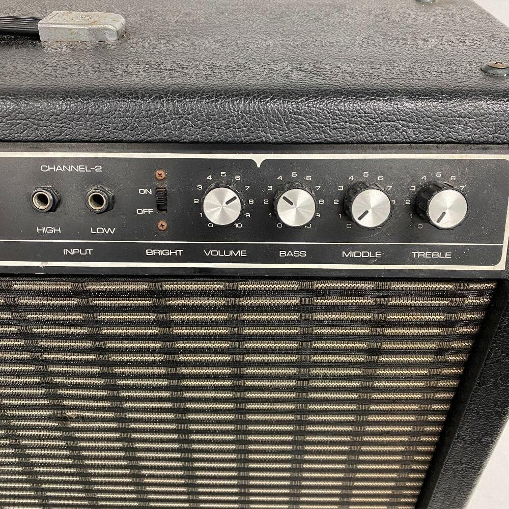 YAMAHA ヤマハ J-125 ギターアンプ.