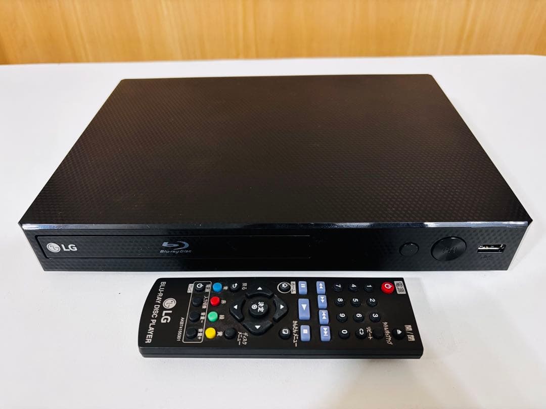 2020年製　LG ブルーレイプレーヤー フルHD BP250