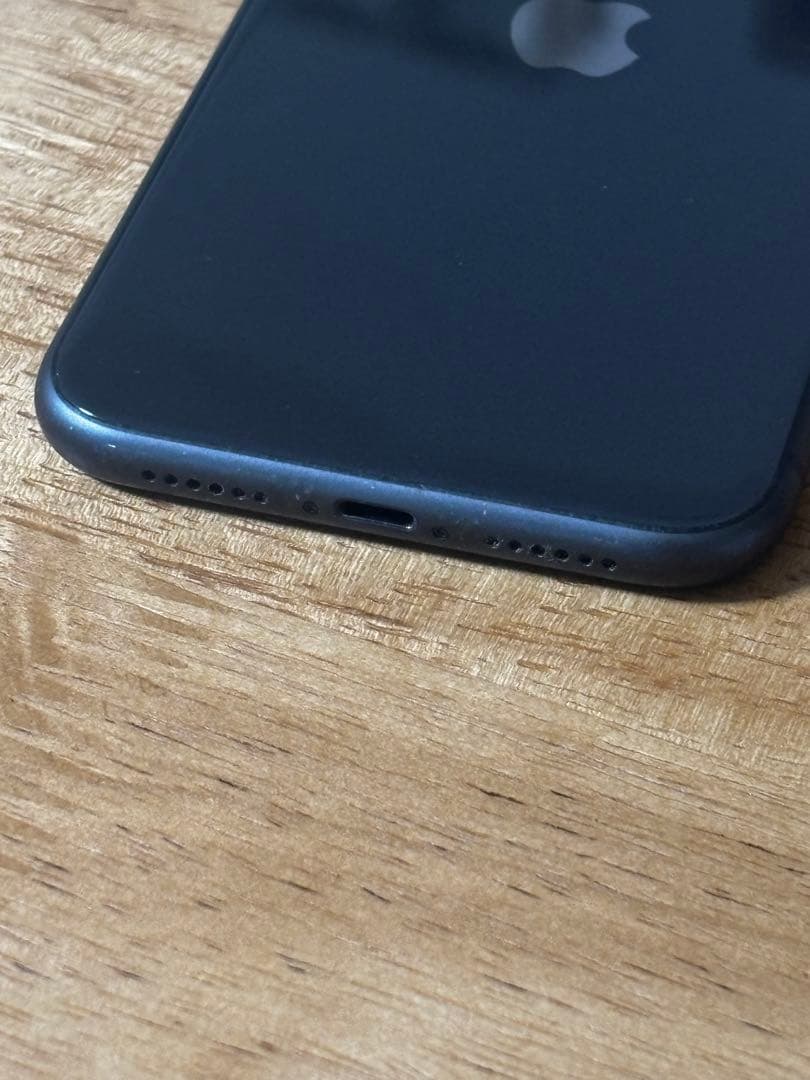 iPhone11本体　128GB ブラック