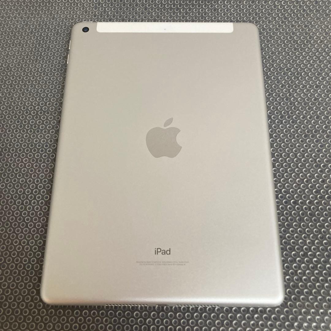 2855 電池最良好☆比較的美品☆iPad5 第5世代 32GB SIMフリー☆