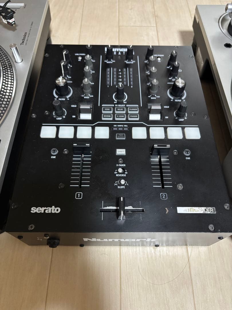 Technics sl-1200 mk7とNumarkミキサーセット