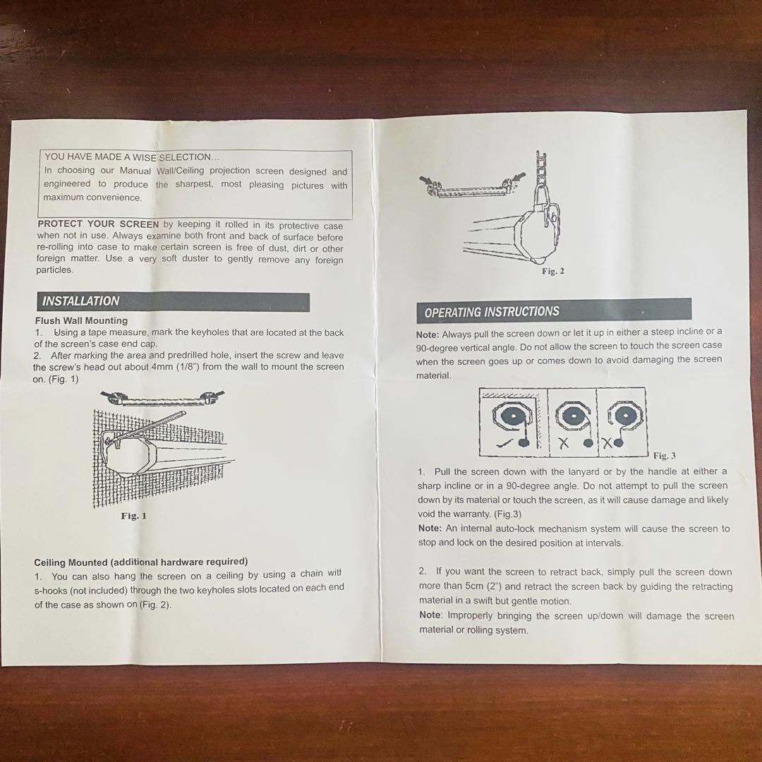 美品☆プロジェクタースクリーン 80型　壁掛け 吊り下げ式 ホームシアター