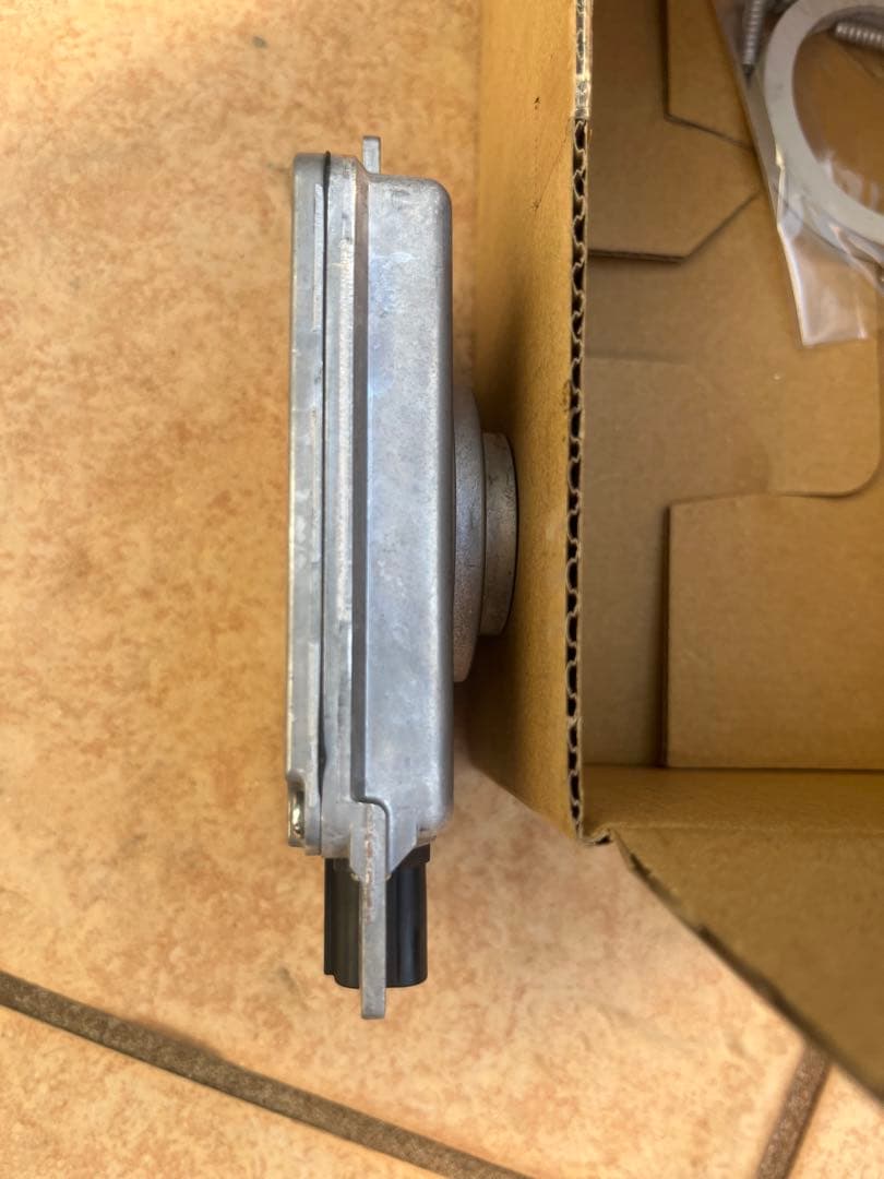 HINO バラストアセンブリ S81A0-EV010