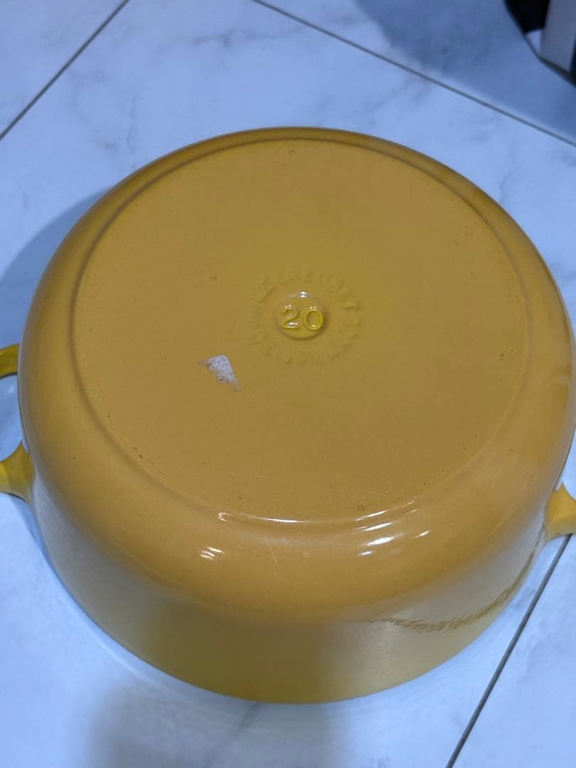 LE CREUSET ル・クルーゼ ココットロンド ホーロー鍋 20cm