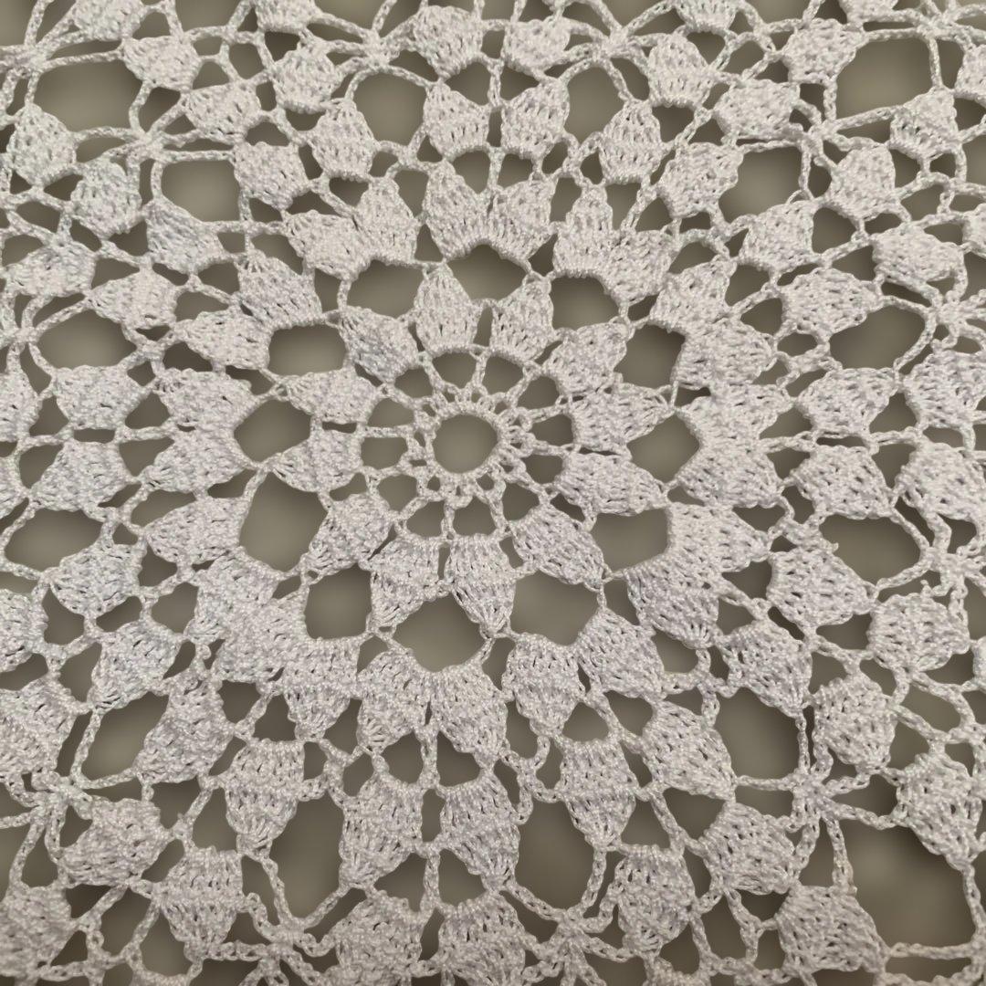 こレース編み円形テーブルクロス ホワイト