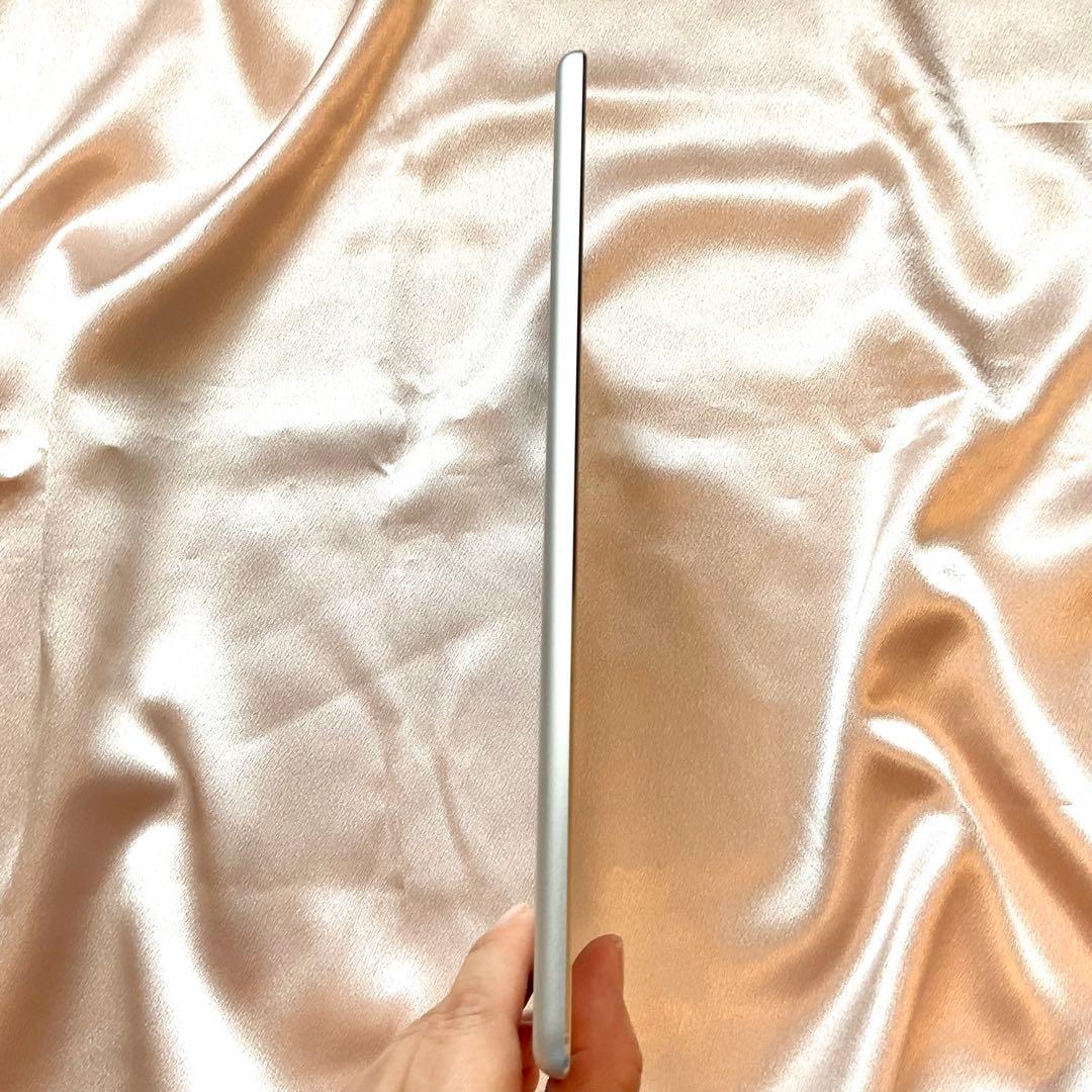 iPad Air 第1世代 64GB Apple アップル アイパッドエアー