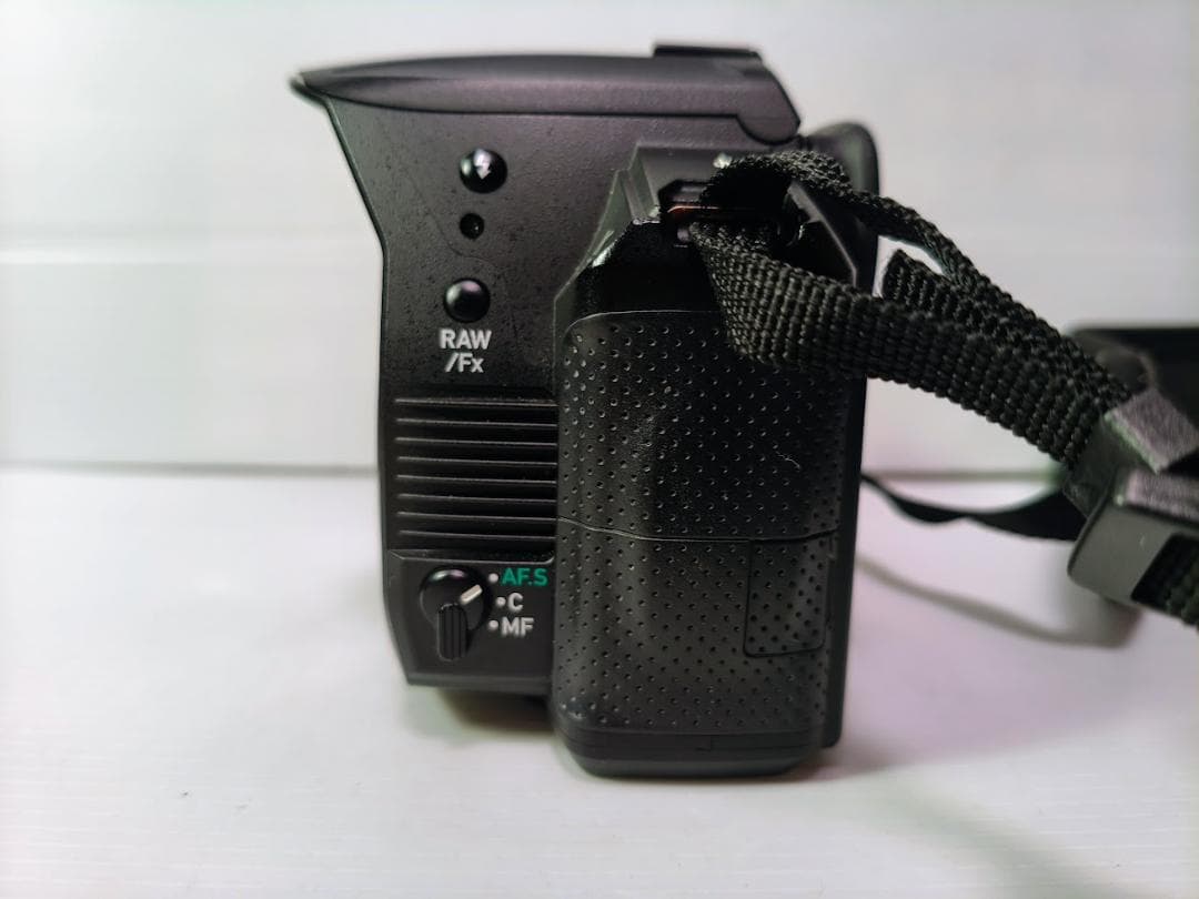 【黒死病対策】【内臓電池交換】PENTAX K-30 カメラらしいブラック