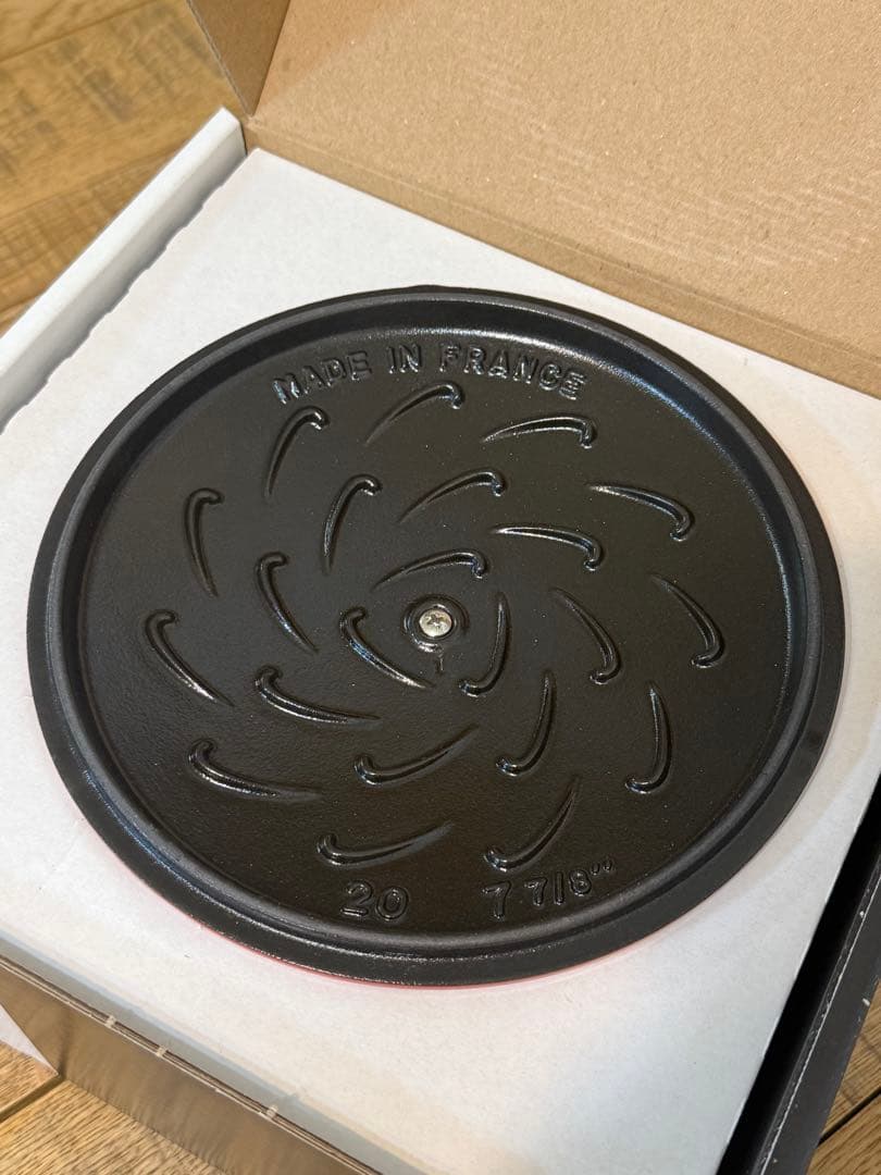 新品 ストウブ Wa-NABE L チェリー 20cm 40501-072