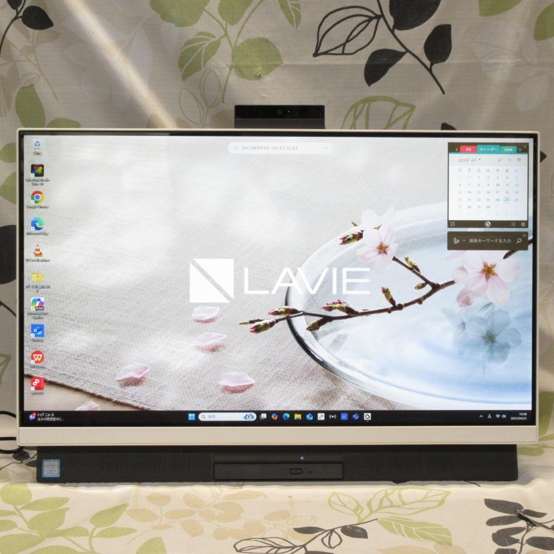 美品Win11公式対応8世代Corei5/メ16/SSD+HDD/DVD/カメラ