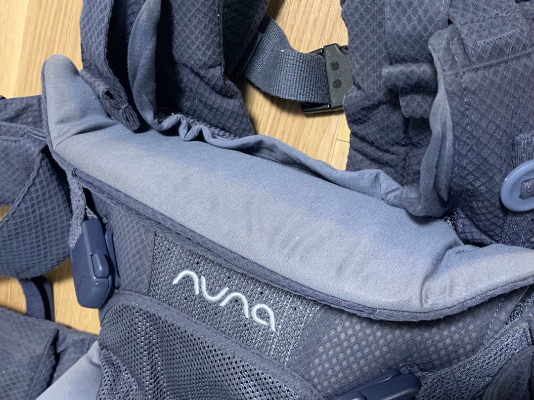 NUNA cudl 抱っこ紐　中古