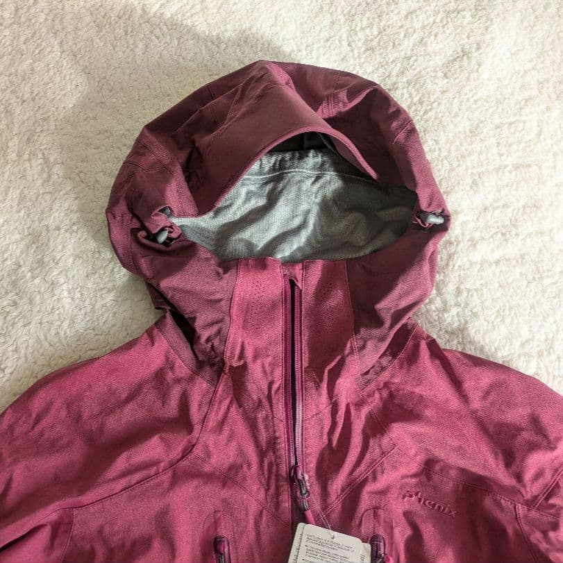 新品 phenix スキーウェア　ジャケット 収納袋付き