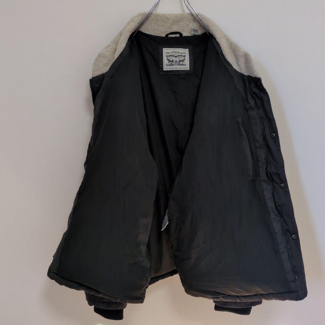 F48【US輸入】リーバイス　ダウンジャケット【メンズ3XL】ブラック　グレー