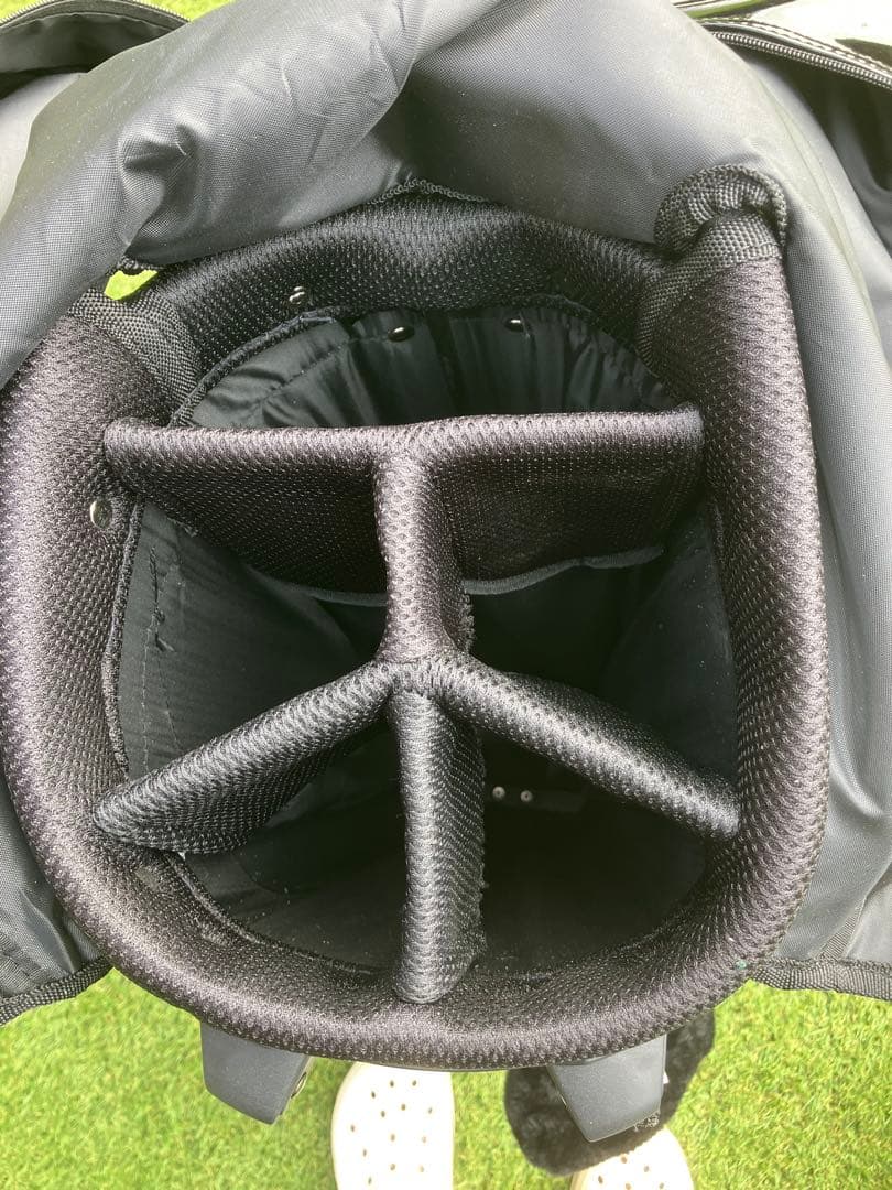 SYB ゴルフキャディーバック黒 シルバー　エナメル素材