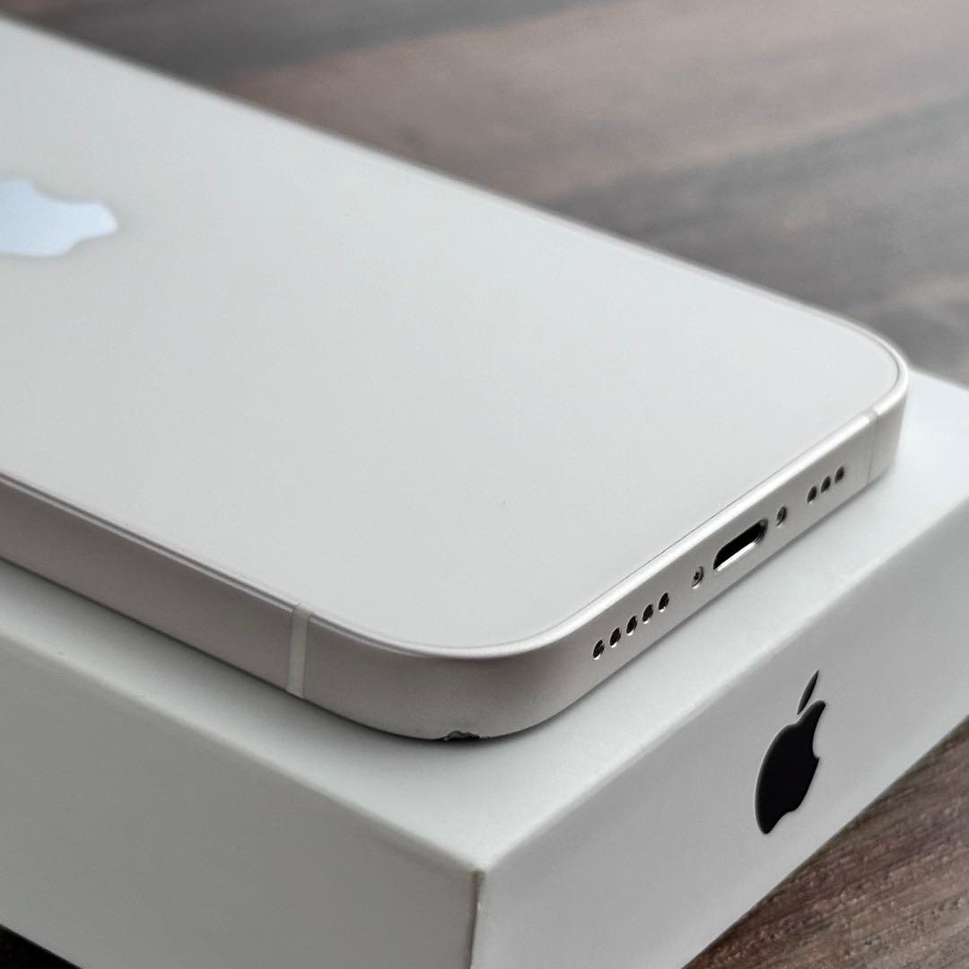 【上美品☆】iPhone12 本体 White 128GB SIMフリー